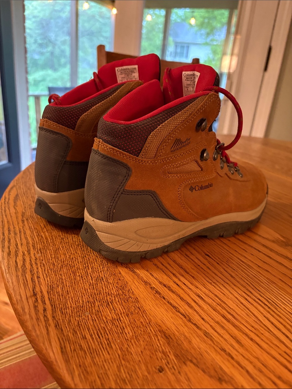 Columbia Tan Suede Hiking Boots with Red Laces - Picture 2 of 5